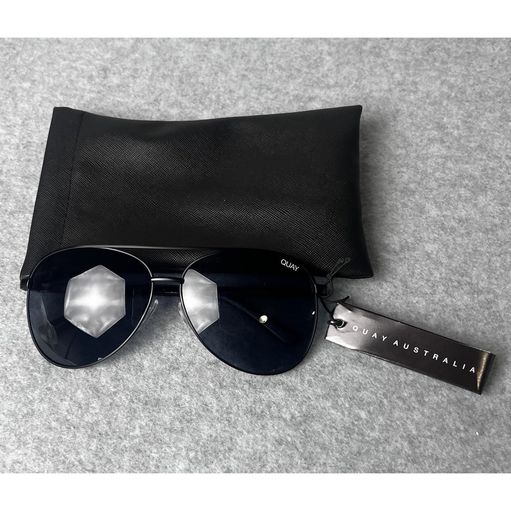 NEW! Quay Australia Vivienne Large Aviator Sunglasses Black